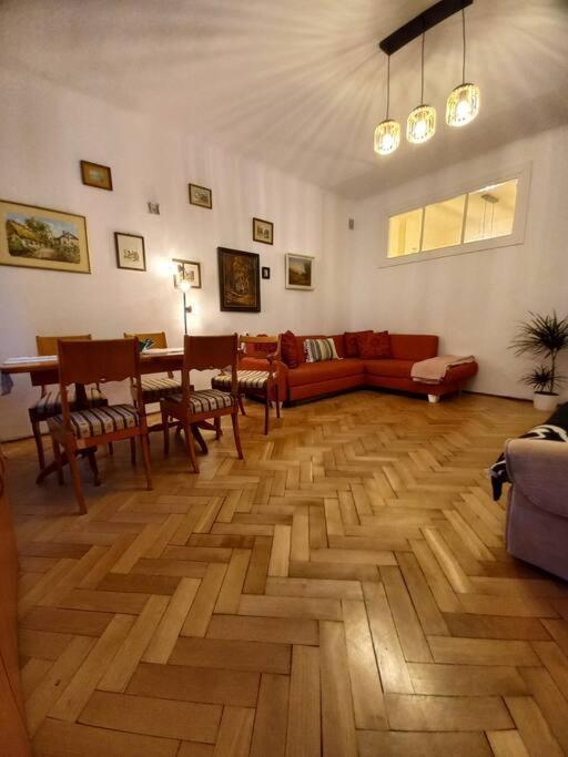 Apartamenty - Mi Stare Miasto วอร์ซอ ภายนอก รูปภาพ