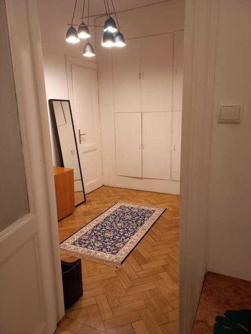 Apartamenty - Mi Stare Miasto วอร์ซอ ภายนอก รูปภาพ