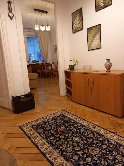Apartamenty - Mi Stare Miasto วอร์ซอ ภายนอก รูปภาพ