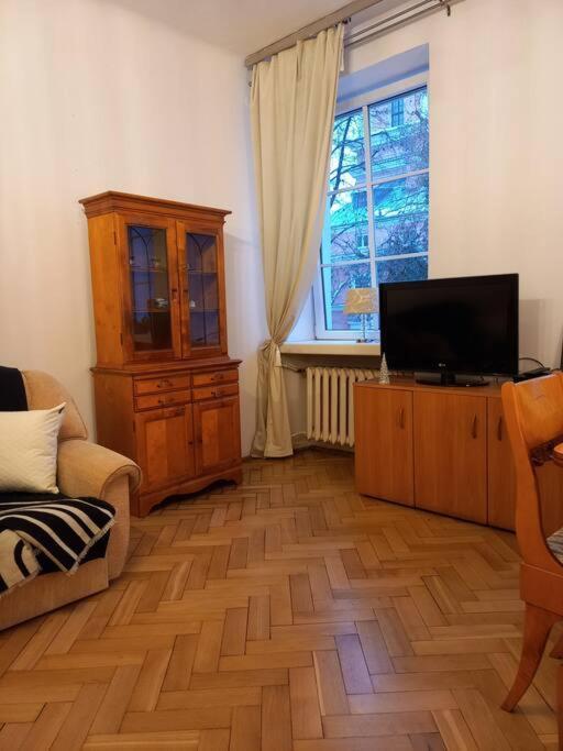 Apartamenty - Mi Stare Miasto วอร์ซอ ภายนอก รูปภาพ