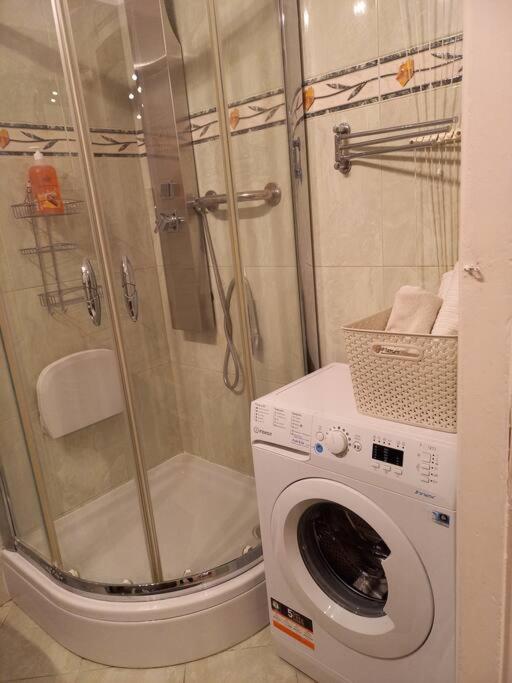 Apartamenty - Mi Stare Miasto วอร์ซอ ภายนอก รูปภาพ