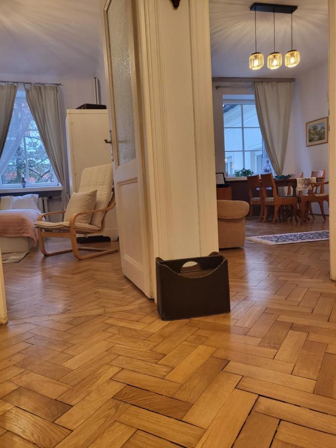 Apartamenty - Mi Stare Miasto วอร์ซอ ภายนอก รูปภาพ