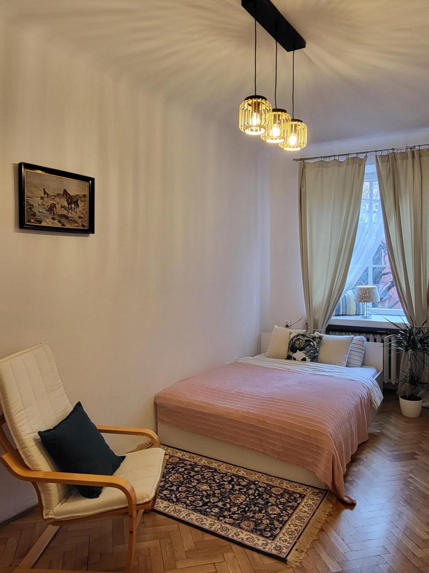 Apartamenty - Mi Stare Miasto วอร์ซอ ภายนอก รูปภาพ